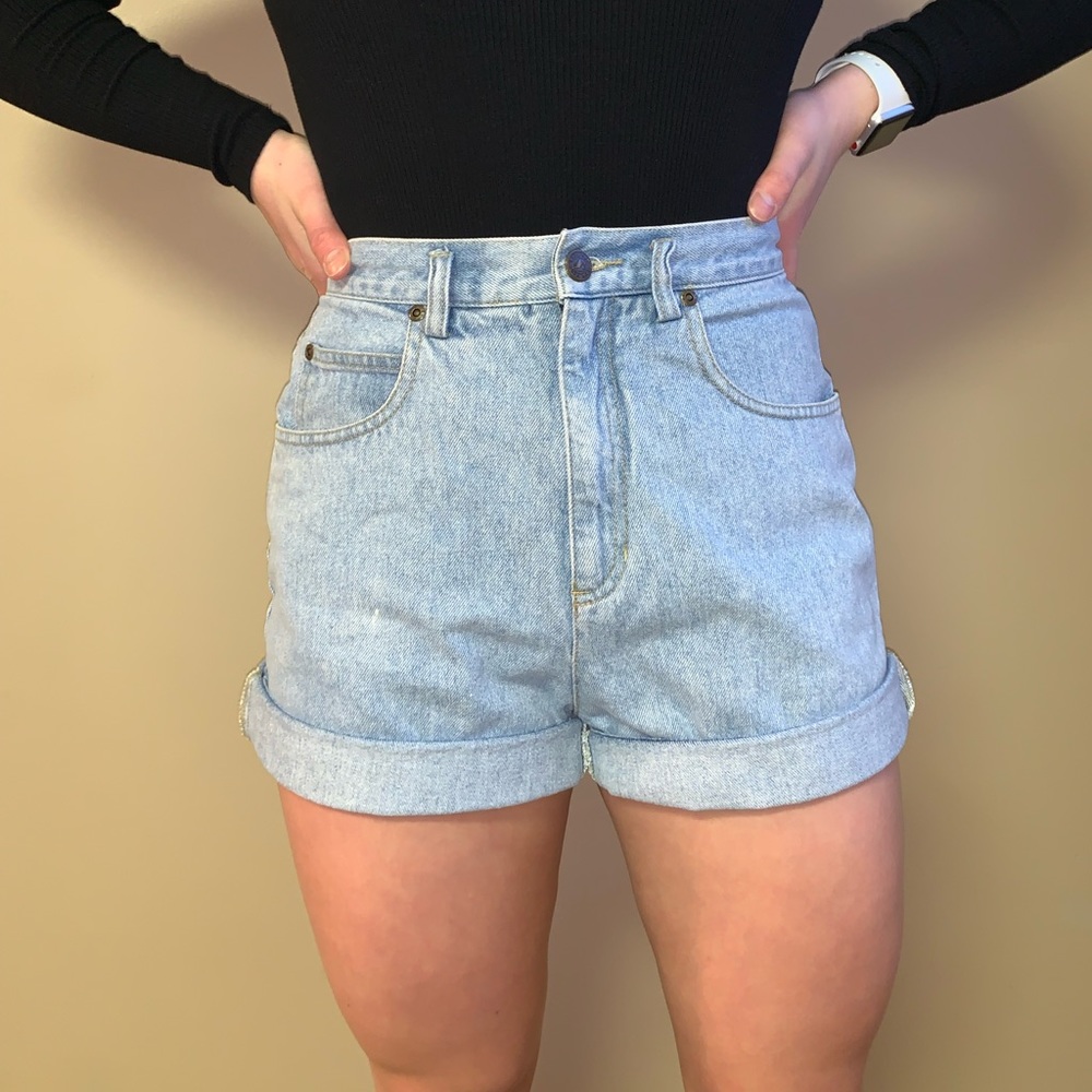 Vintage Liz Wear High Rise Denim Mom Shorts